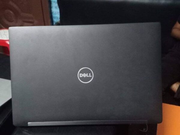 Dell i5 8th gen processor Ram 8gb DDR 4 Ssd 256gb Used Laptop For Sale In Jaleshwaritala, Bogra.