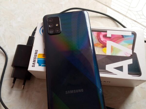 Samsung Galaxy A71 8/128 Used Mobile Phone For Sale in Gazipur chowrasta