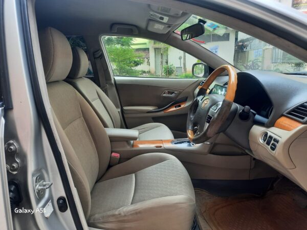 Toyota ALLION 2008 SILVER,& BEIGE INTERIOR MODLE USED CAR FOR SALE IN Shyamoli,Ring road, Dhaka.