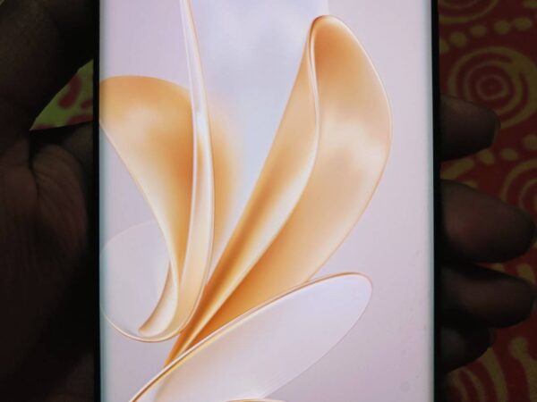 MOBILE PHONE Vivo S17-Pro Ram/Rom 12+256 for sale at Big port in Hakimpur,Birampur,Phulbari