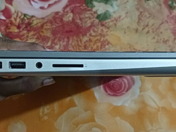 HP PAVILION LAPTOP I5 7th Generation Used for Sale in West Shewrapara, Mirpur in Dhaka.