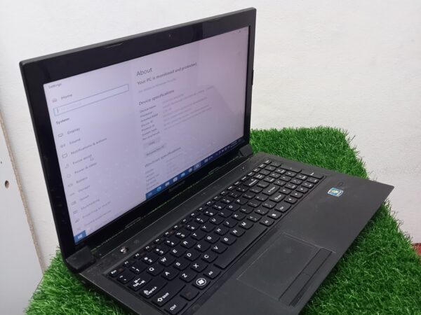 Lenovo B570E Core i3 2nd Gen Modal Used Laptop Sale In Das Bakeri Mor, Gaibandha.