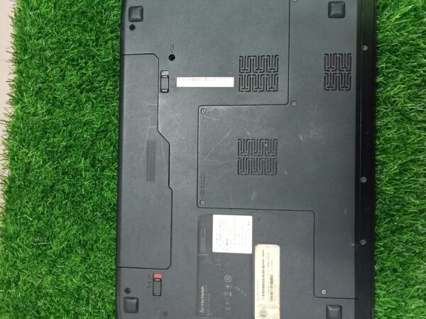 Lenovo B570E Core i3 2nd Gen Modal Used Laptop Sale In Das Bakeri Mor, Gaibandha.