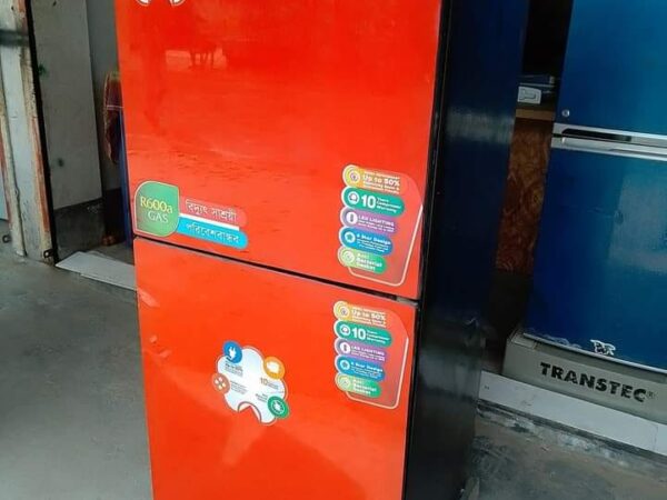 LG Freeze Used For Sale at Sahebganj, Chotpul Bazar in Rangpur.