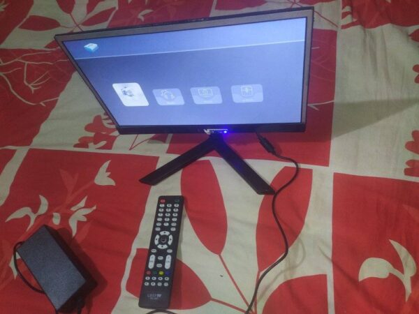 TV + monitor টি বিক্রয় করা হবে ফুলতলা খুলনা ।