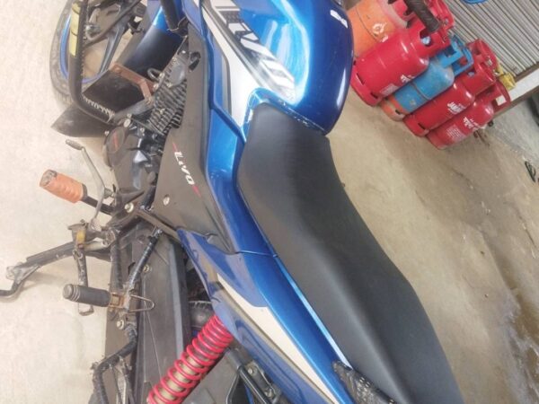 Honda_livo-2019 Model full fresh Used bike For Sale at Mithapukur In Rangpur.