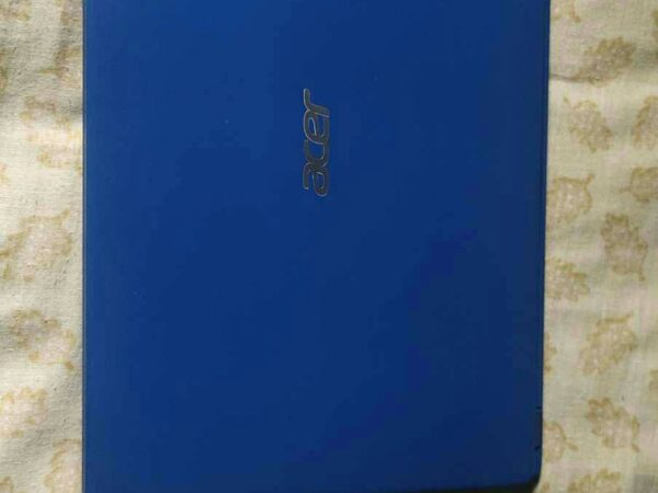 Acer Laptop Intel Core i3 Ram 12 GB Rom 1tb Used for sale at Palashbari in Gaibandha.