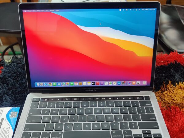 Apple MacBook Pro Core i5-Touch Bar Touch ID MacBook Pro 16GB RAM 1TB SSD For Sale In Gazipur .