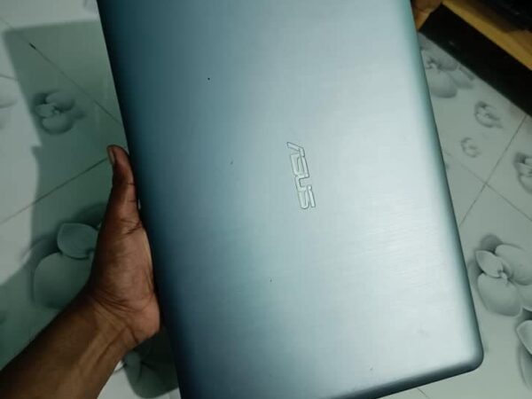 Asus X540y Intel Amd Redeon Processor Laptop Used For Sale at Sholakia Eidgah ground in Kishoreganj