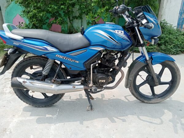 TVS Metro plus 110 cc Used Motorcycle for sale at Bus Stand in Bhairab