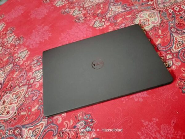 Dell core i3 5th gen laptop Used For Sale In Mirpur 60 fit, Dhaka.