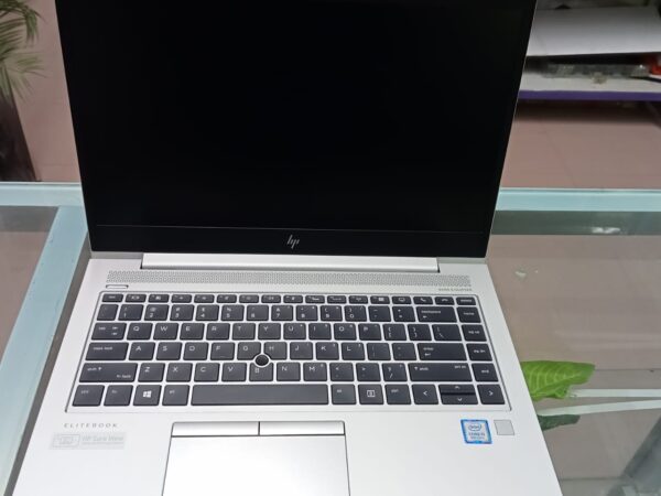 HP EliteBook 840 G6 Intel Core i5,8TH GEN একটি ল্যাপটপ বিক্রয় করা হবে দাস বেকারি মোড়, গাইবান্ধা।