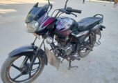 Discover 100 CC on test Used Motorcycle Sale For at Bhairav ​​Bus Stand In Dhaka.