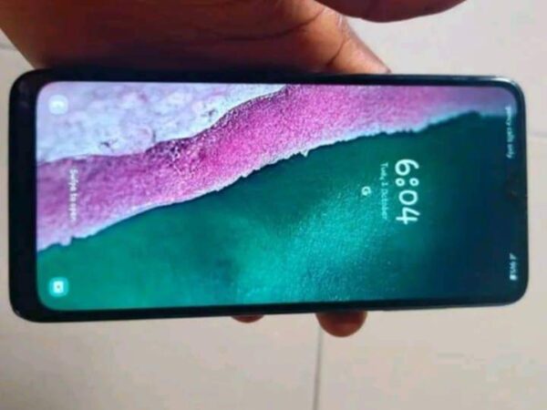 Samsung Galaxy A70 Mobile Phone For Sale at Payra Chattor in Rangpur