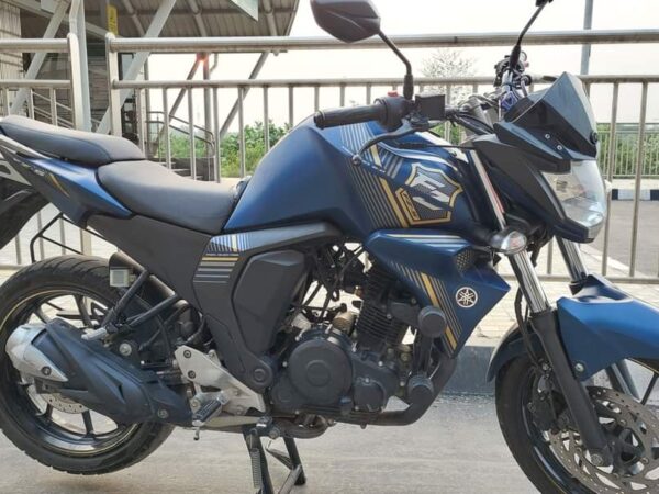 Yamaha FZ V2 Motorcycle For Sale at Uttara in Dhaka