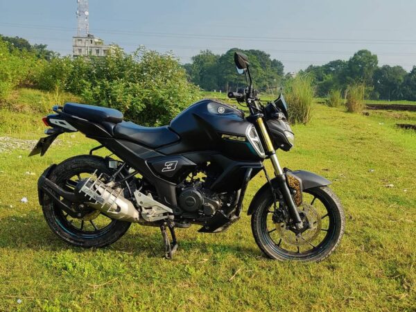 Yamaha Fzs Motorcycle For Sale at Sadar in Mymensingh