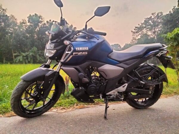 YAMAHA FZ-S V3 Motorcycle For Sale at Jamalpur Sadar in Mymensingh