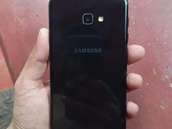 Samsung Galaxy J4 Plus Mobile Phone For Sale at Gowronodi in Barisal.