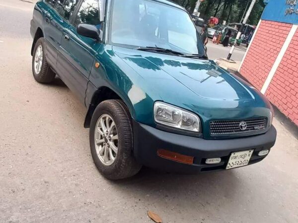 TOYOTA RAV 1995 Car For Sale at Mirpur-1 in Dhaka.