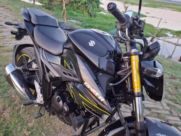 Suzuki Gixxer Fi Abs Motorcycle For Sale at Magura in Khulna