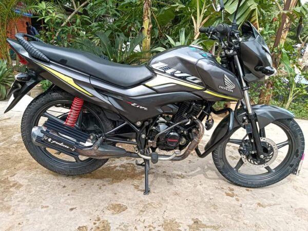 Honda Livo 150cc Motorcycle For Sale at Habiganj in Sylhet