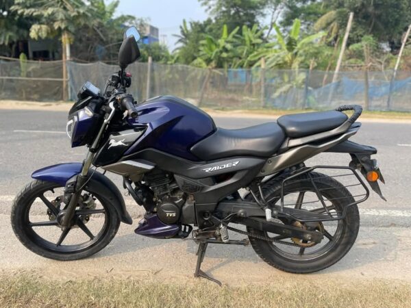 Tvs Raider Motorcycle For Sale at গফরগাঁও রোড নিশাইগন্জ মোর, ভালুকা, ময়মনসিংহ।