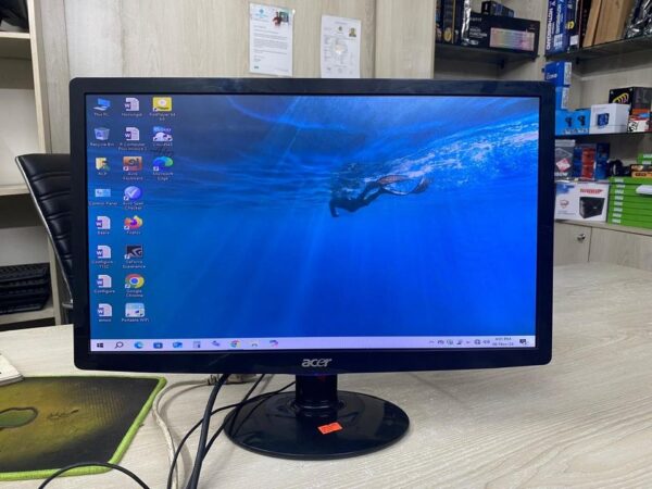 Acer 20″Inch LED Full Fresh Monitor Used For Sale In Mirpur 11, Dhaka.