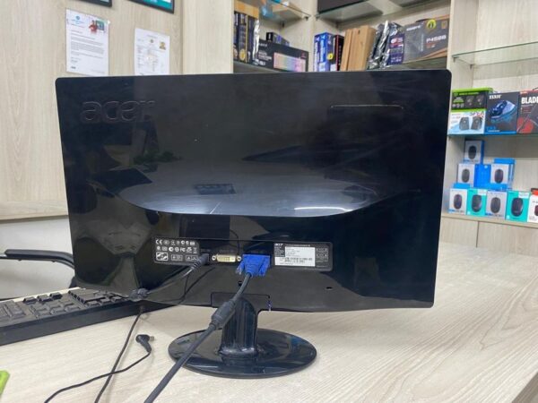 Acer 20″Inch LED Full Fresh Monitor Used For Sale In Mirpur 11, Dhaka.