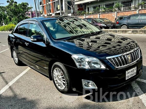 Toyota Premio G superior 2009 Modal Used Car Sale In Gulshan-1 Link road, Dhaka.