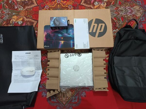 HP 15-fd0024TX core i5 13th 12MB Up to 4.5GHz Modal Used Laptop Sale In Mirpur Shewara Para,Dhaka.