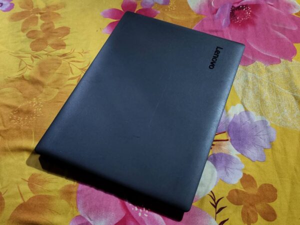 Lenovo core i3 7th Gen Used Laptop Sale In North Badda, Dhaka.