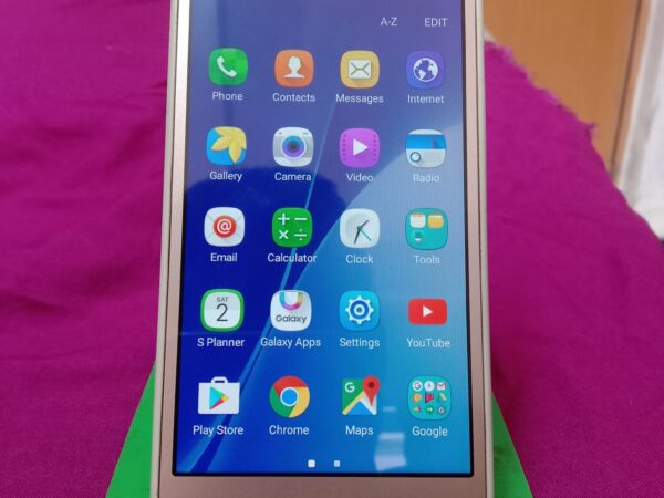 Samsung galaxy J2 Ram 1/8 Used Mobile Phone Used For Sale In Kamarpara, Rangpur.