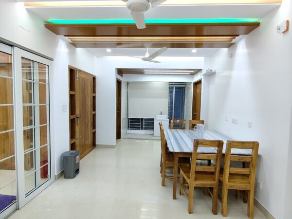 Rent Furnished 3 Bedroom Apartment in Bashundhara R/A.