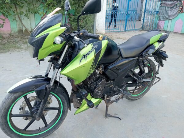 Apache RTR 150 cc Modal Used Motorcycle Sale at Bhairav ​​Bazar In Dhaka.