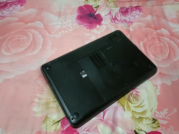 Intel Core i3 3rd gen Hp pavilion g6 Used Laptop For Sale in Mohammadpur, Dhaka.