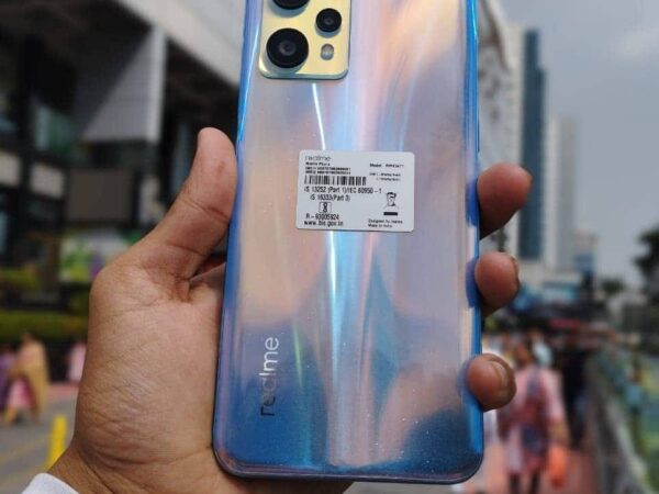 Realme 9 Pro Mobile Phone For Sale at Sonargaon Narayananj in Dhaka.