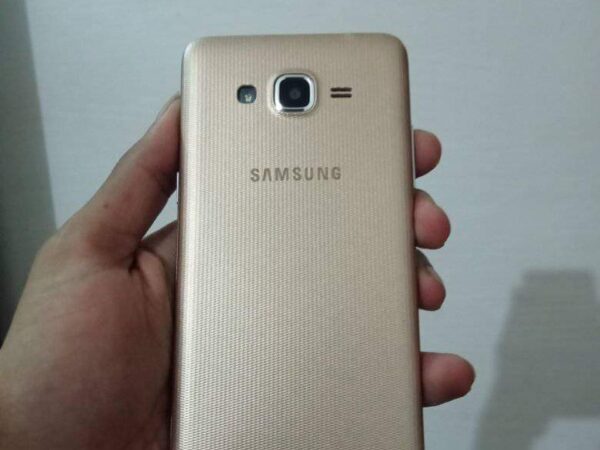 Samsung Galaxy J2 Prime Mobile Phone For Sale at Dakshin Khan Uttara in Dhaka.