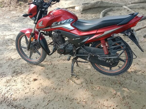 Honda Livo 110cc Motorcycle For Sale at Kalihati Tangail in Dhaka.