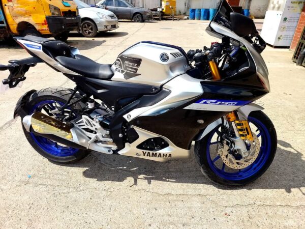 YAMAHA R15M Indonesia Motorcycle For Sale at Noyatola in Dhaka