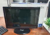 15.4 Inc Size Computer Monitor Used For Sale In Racecourse Comilla.