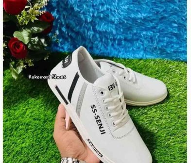 Sneakers White Color Casual Lace-Up Shoes Winter And Summer Men’S for sale inGazipur, Dhaka Divisio