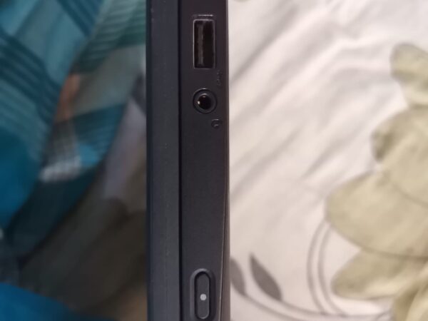 Lenovo thinkpad yoga11e Core i3-9th gen Used laptop Sale in Bhulta Gauchia, Rupganj, Narayanganj.