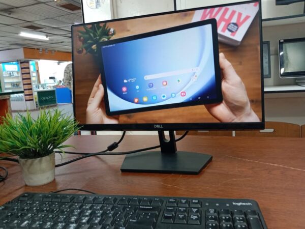 21.5 Dell Brand Borderless Modal Used Monitor Sale In Raiscourse Comilla.