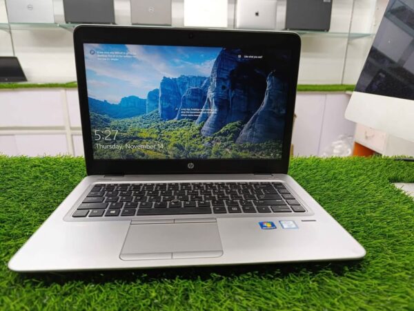 Hp EliteBook 840 g3 i7-6gen 8/256 Modal Used Laptop Sale in Elephant road Dhaka.