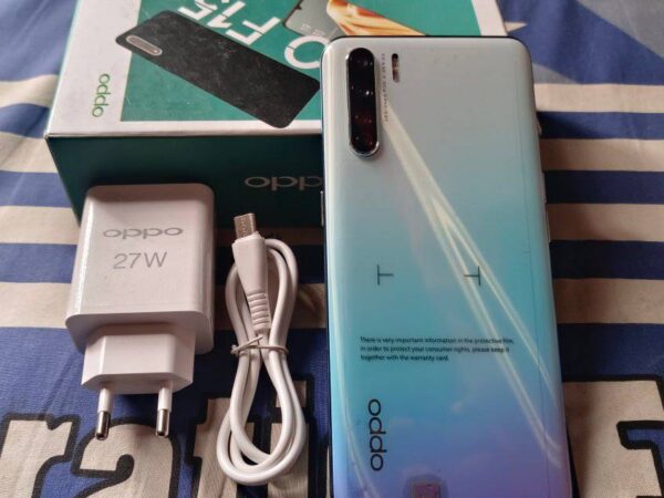 OPPO F15 Sky Blue Ram8Gb Rom256Gb Modal Used Mobile phone Sale In Rajshahi.