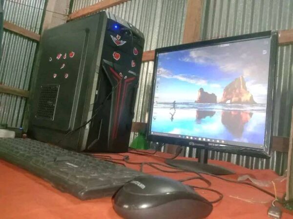 Intel Core i3 Modal Used PC Sale In Mominpur, Munshirhat, Rangpur Sadar.