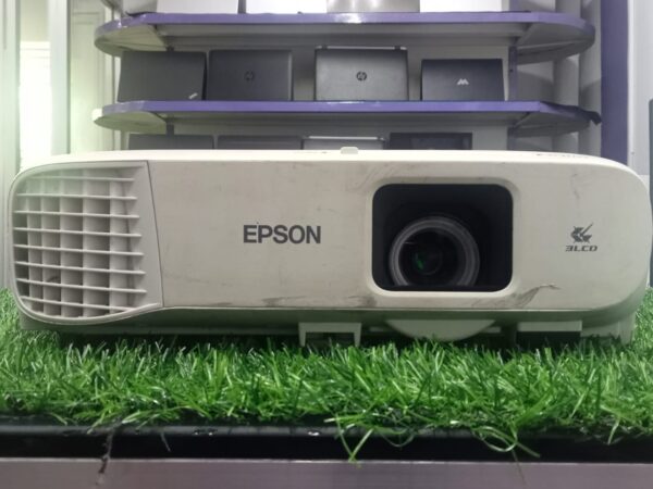 Epson EB-2042 4400 Lumens 3LCD Modal Used Projector For Sale In Gaibandha.