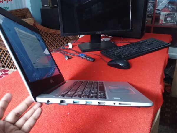 Dcl s4 Intel i3 7gen Ssd 128gb Ram4gb Used laptop Sale at shimultoly chotor bazar In Gazipur sadar