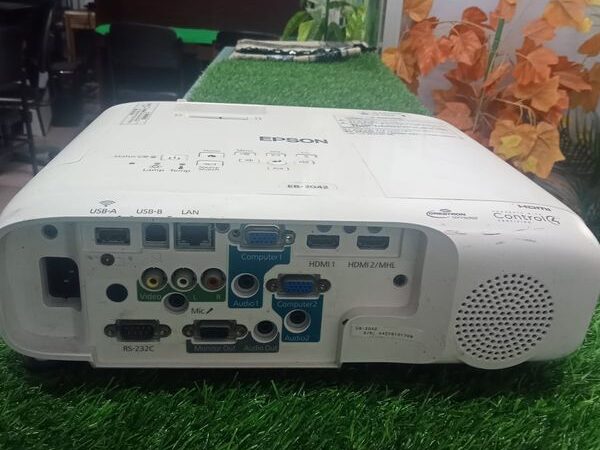 Epson EB-2042 4400 Lumens 3LCD Modal Used Projector For Sale In Gaibandha.