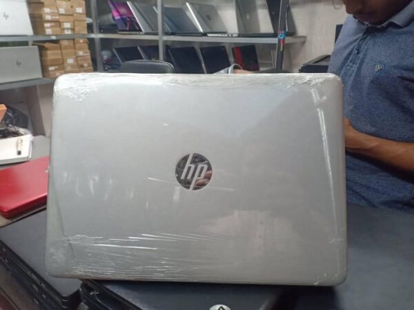 Hp i5 6th gen processor RAM 8GB SDD 256GB Modal Used Laptop Sale In Jaleshwaritala, Bogra Sadar.